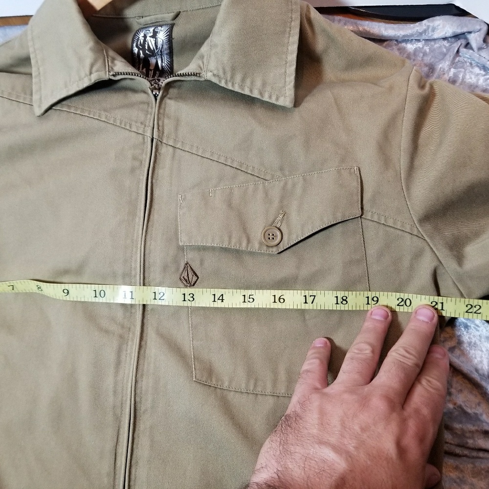 Volcom Tan Work Shirt Jacket Zip Size Medi…